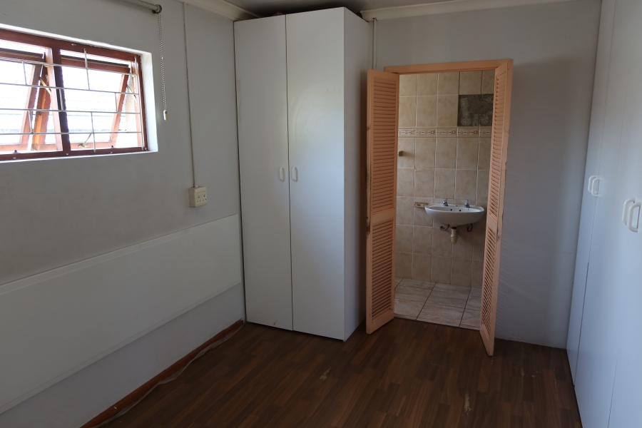 3 Bedroom Property for Sale in Churchill Estate Western Cape